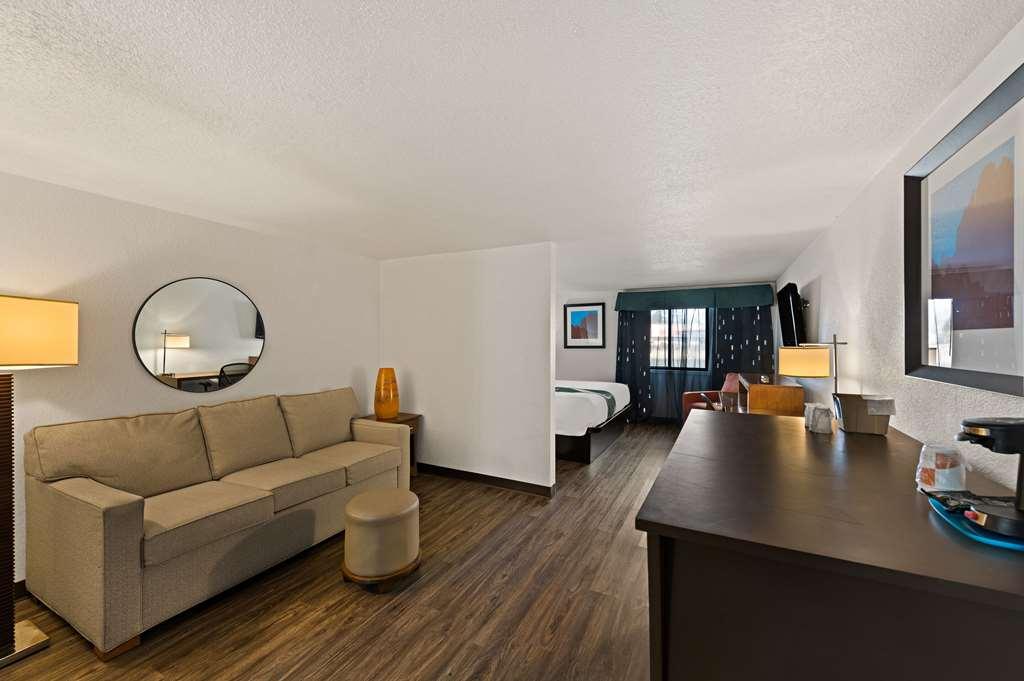 Quality Inn & Suites Near I-480 And I-29 Council Bluffs Cameră foto