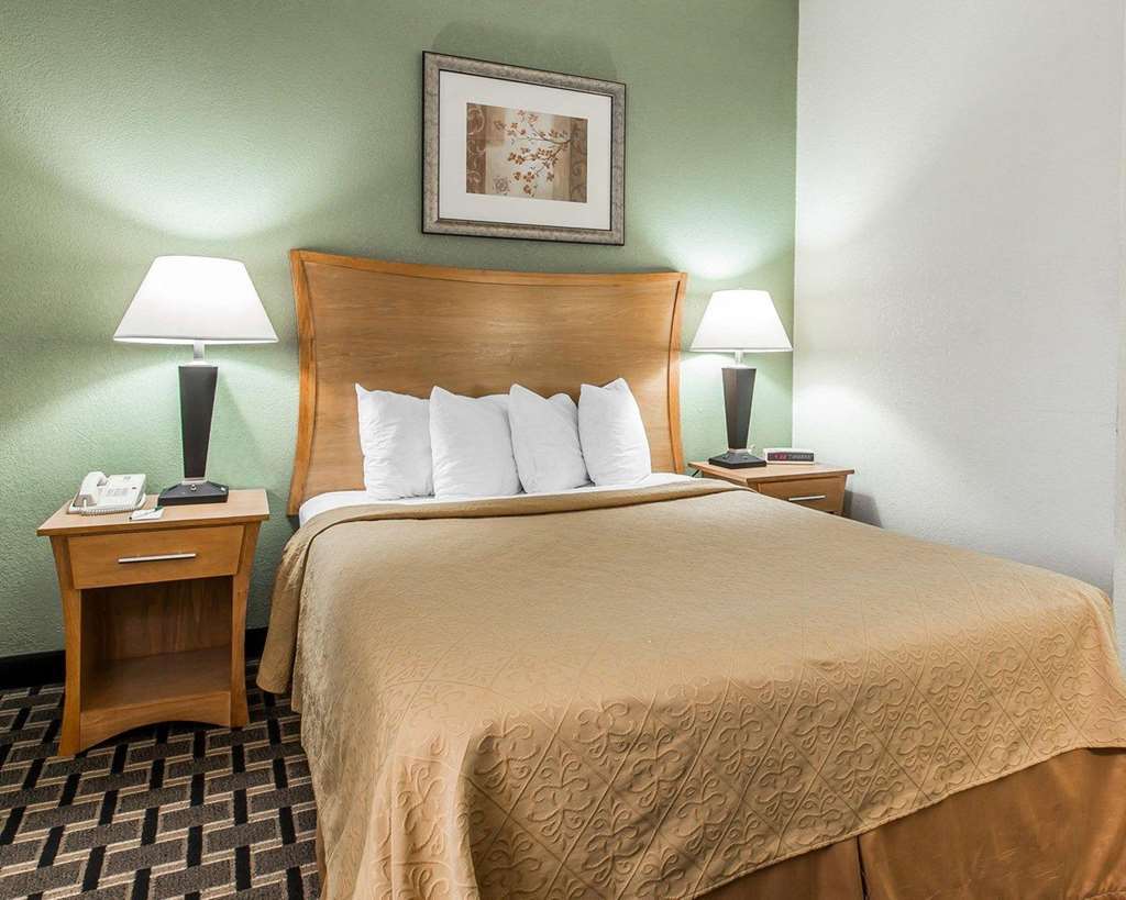 Quality Inn & Suites Near I-480 And I-29 Council Bluffs Cameră foto