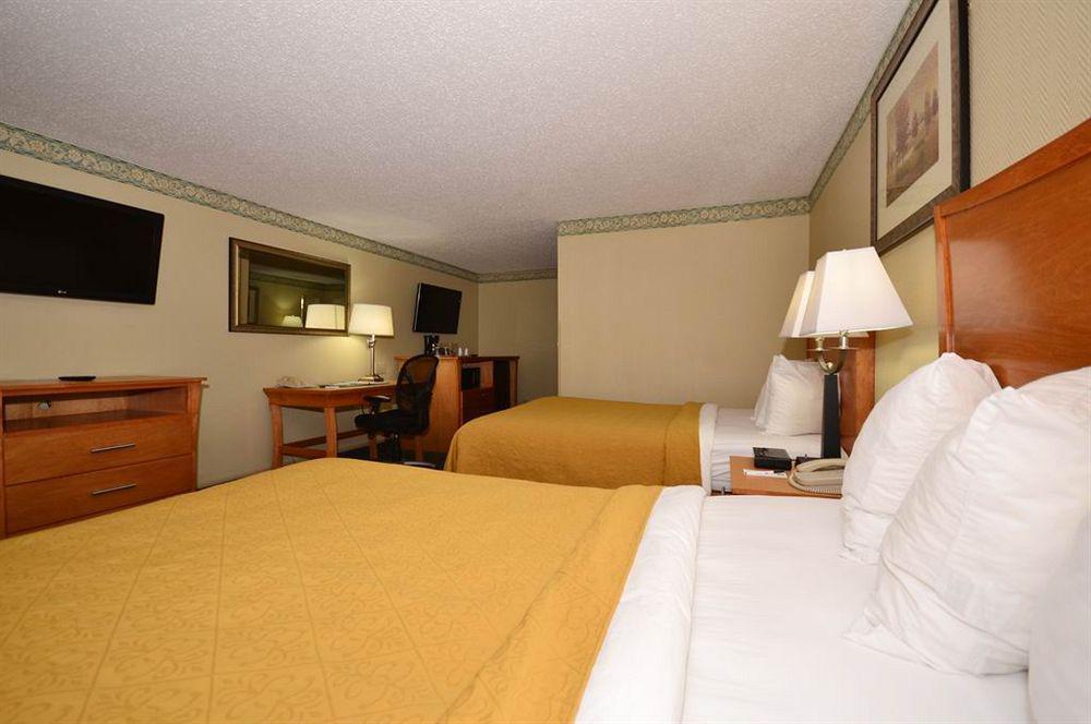 Quality Inn & Suites Near I-480 And I-29 Council Bluffs Cameră foto
